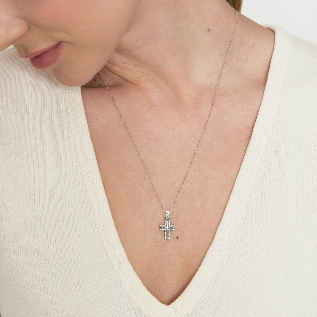 Diamonds | Pendente a croce in oro e diamanti