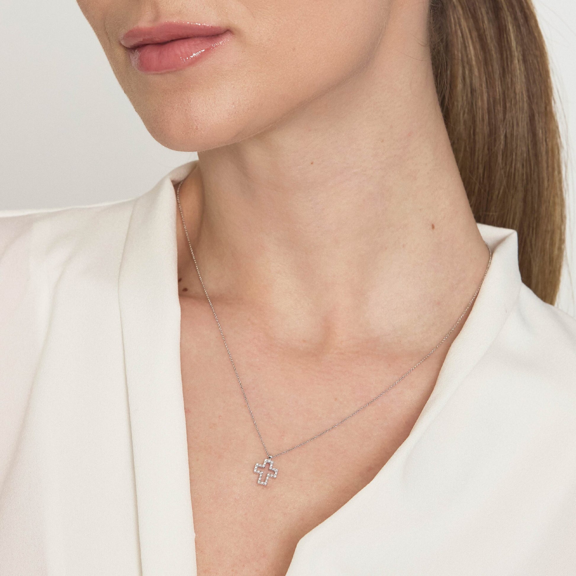 Diamonds | Pendente a croce in oro e diamanti
