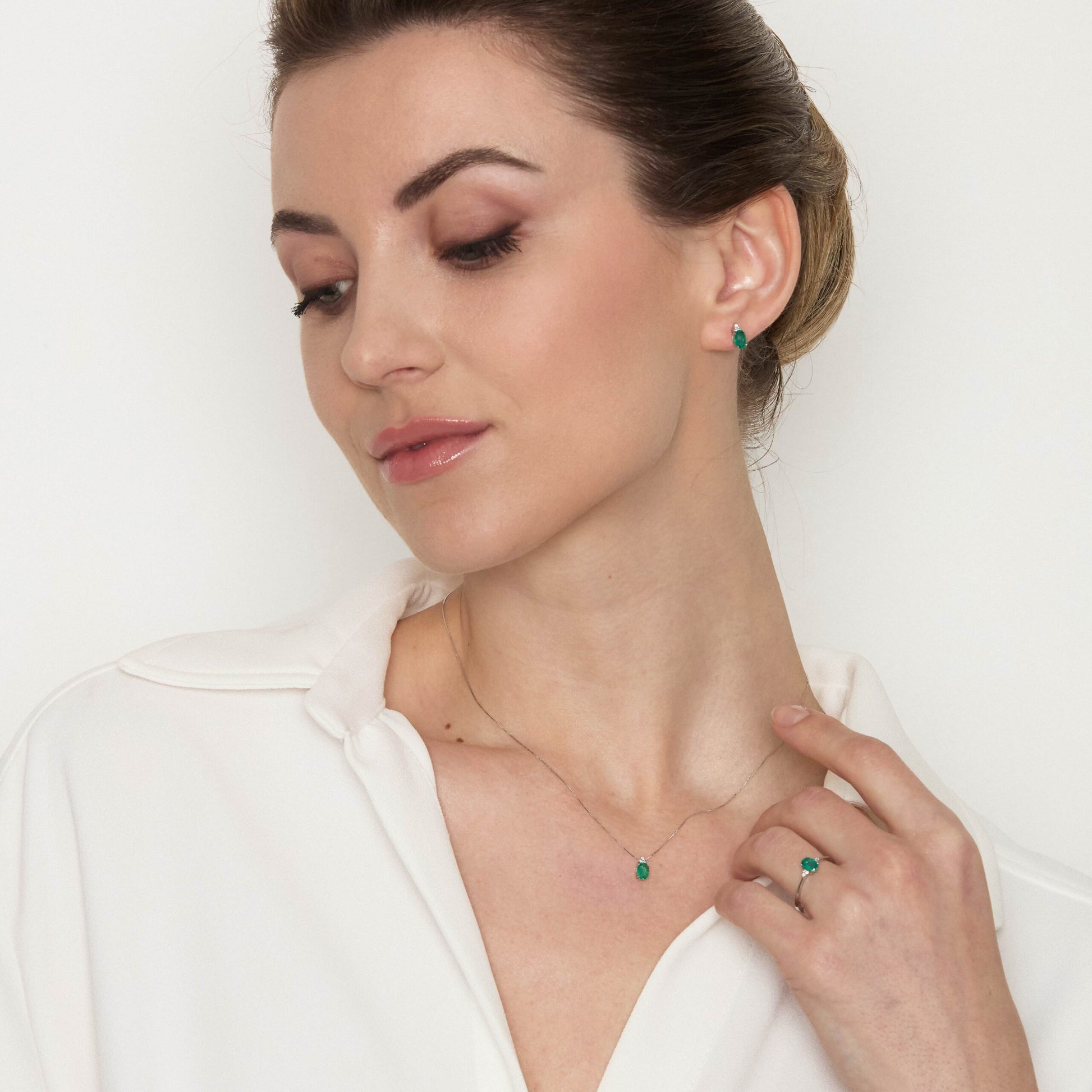 Diamonds | Anello in oro, diamanti e smeraldo