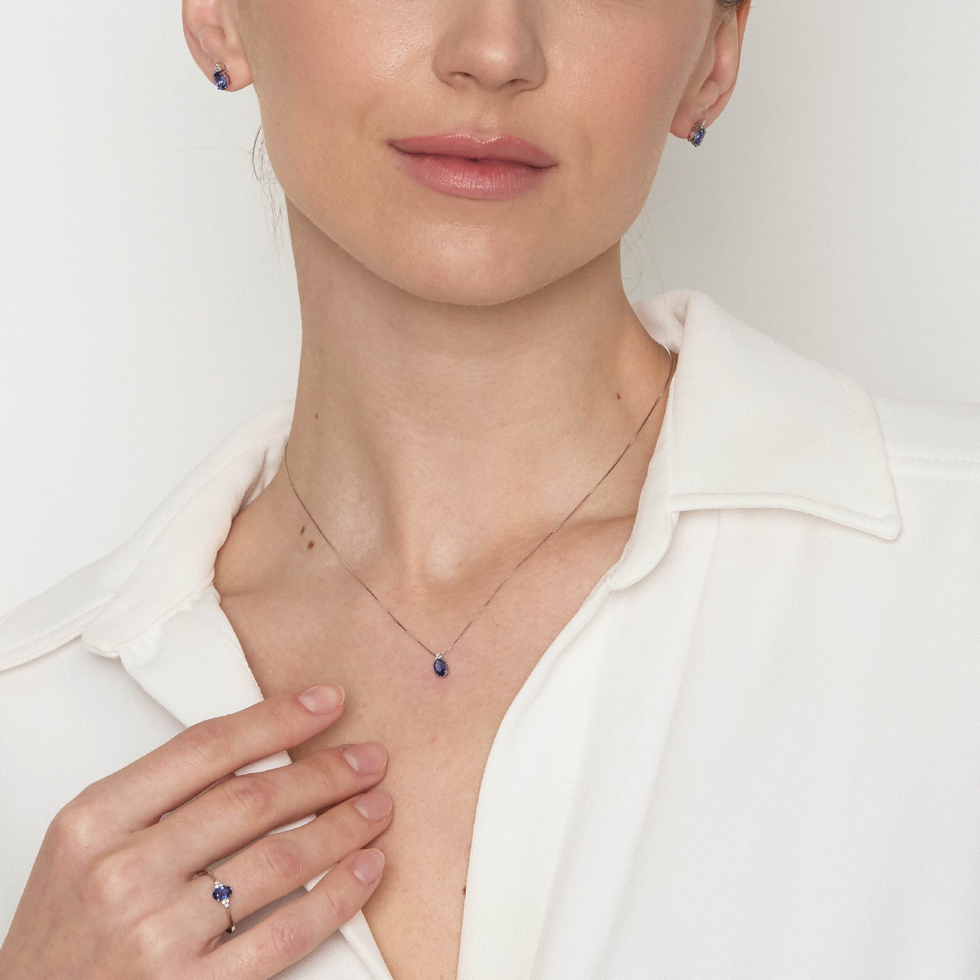 Diamonds | Pendente in oro, diamanti e zaffiro blu