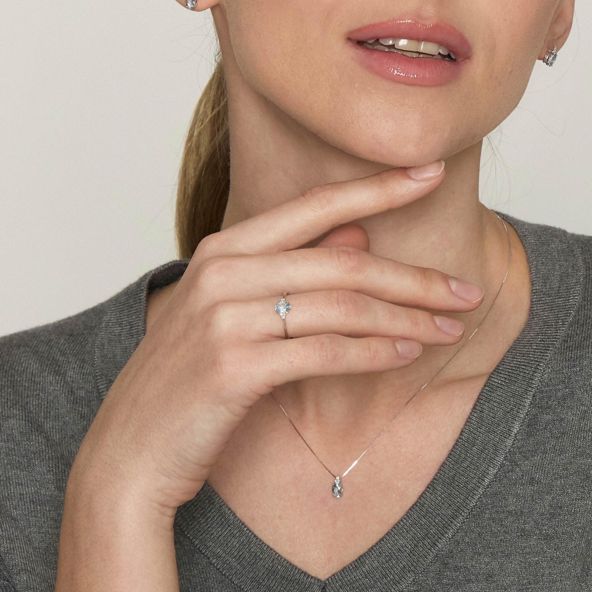 Diamonds | Anello in oro, diamanti e acquamarina