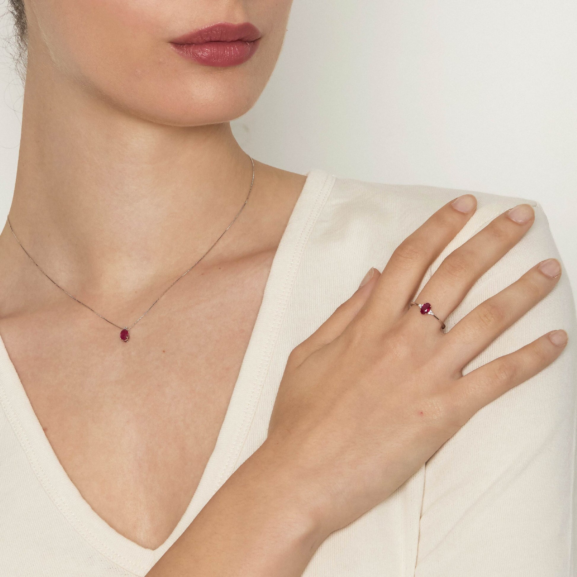 Diamonds | Anello in oro, diamanti e rubino