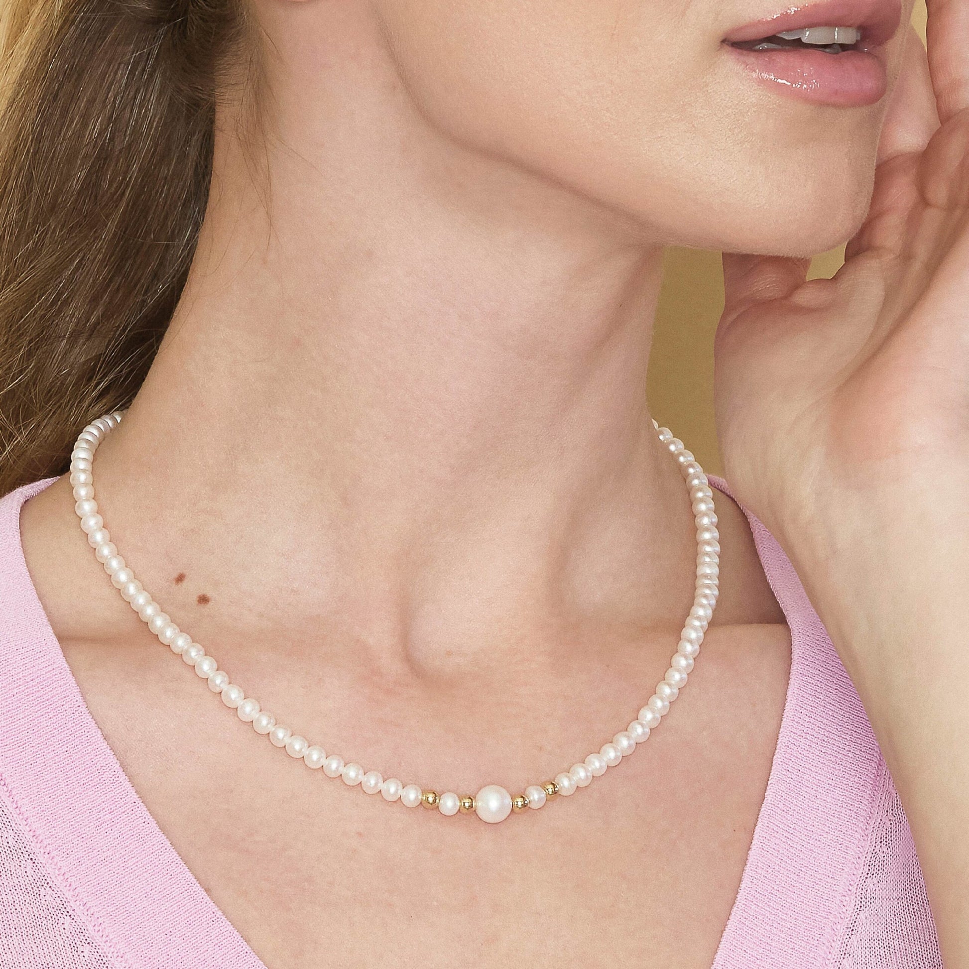 Lune Young | necklace with 18K gold clasp/elements 