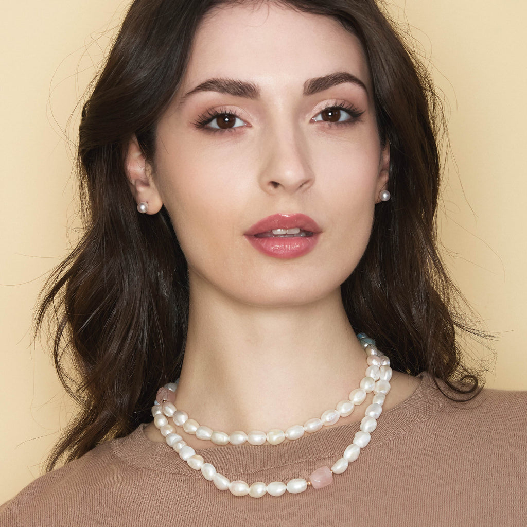 Baroque | Necklace with baroque pearls, gold, and natural stones