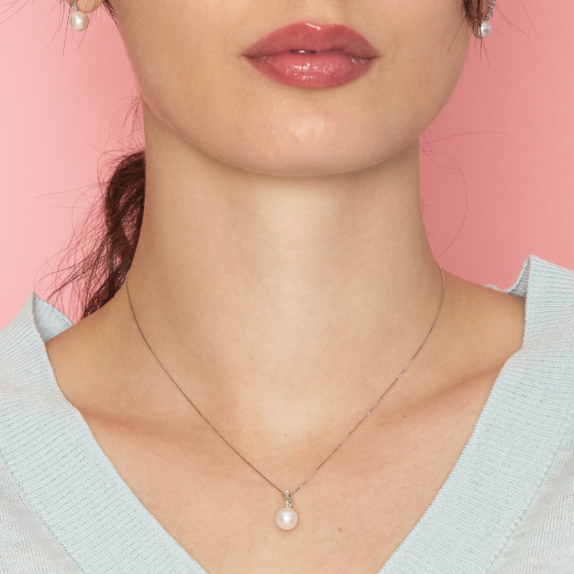 Set | Pendente con perla in oro e diamanti