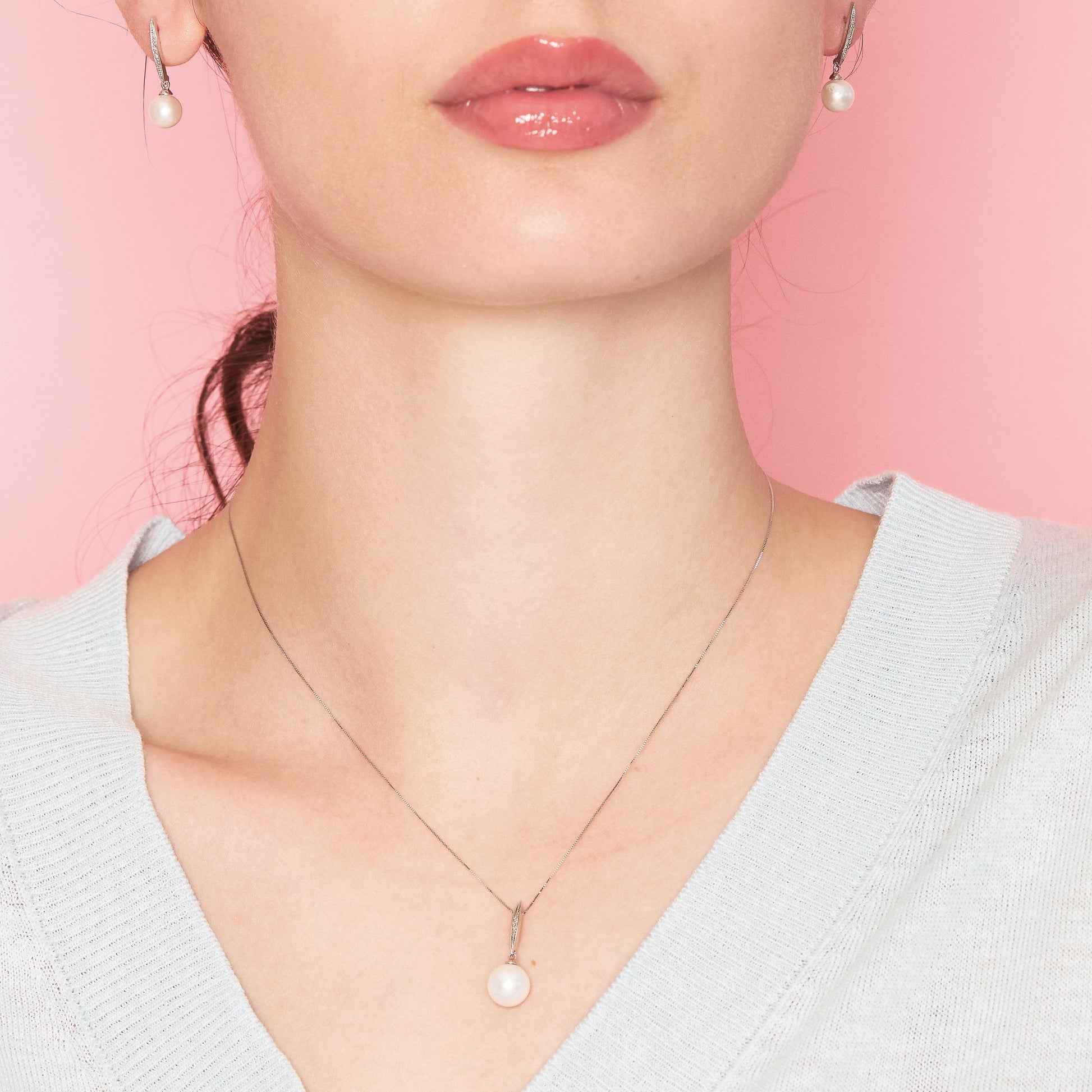 Set | Pendente con perla in oro e diamanti