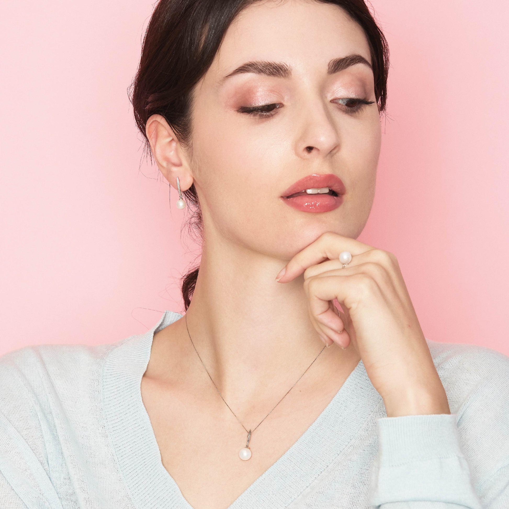 Set | Anello con perla, in oro e diamanti