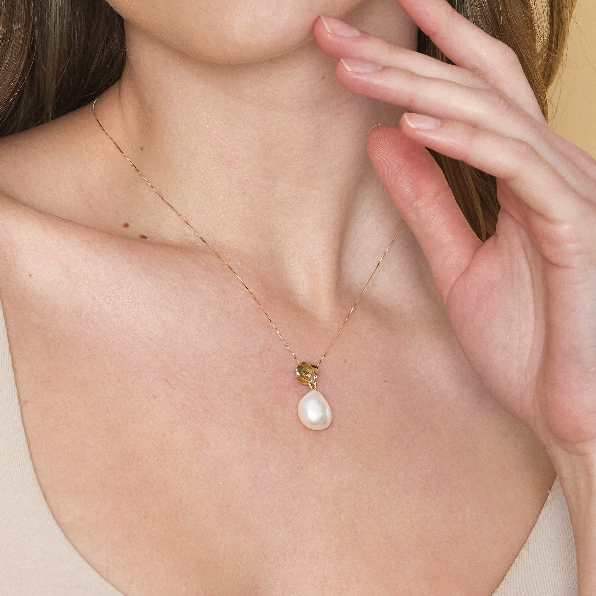 Barocca | Pendente in oro e perla