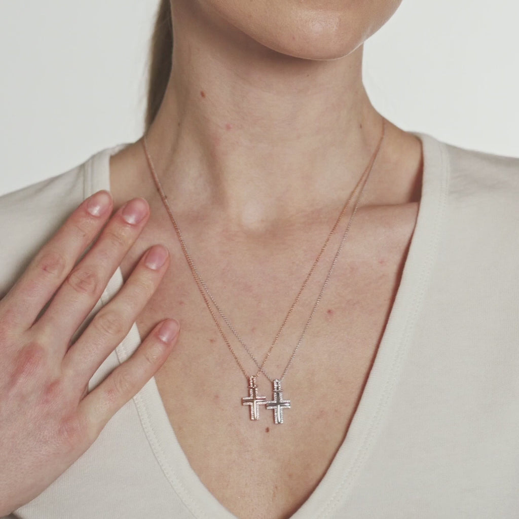 Diamonds | Pendente a croce in oro e diamanti